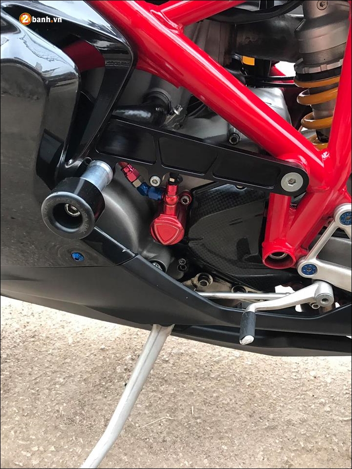 Ducati 1098s độ siêu phẩm hoàn mỹ từ lúc khai sinh - 8