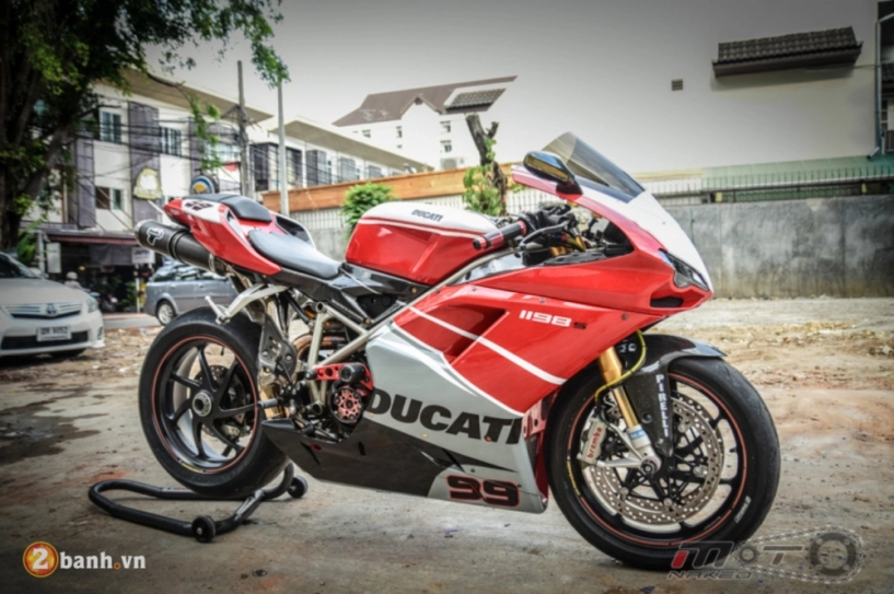 Ducati 1198s đầy hiệu năng trong bản độ cực kì ấn tượng của biker thái - 3