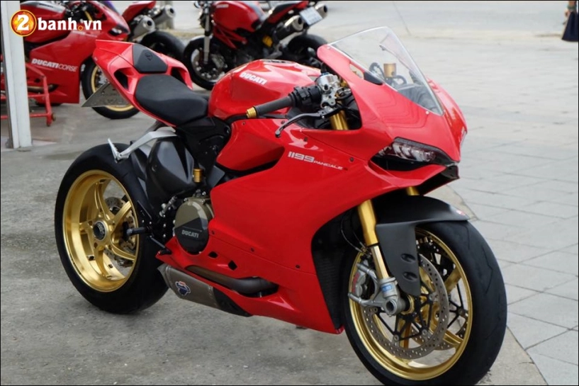 Ducati 1199 panigale độ vẻ đẹp từ ngôn từ thiết kế một khối đồng nhất - 2