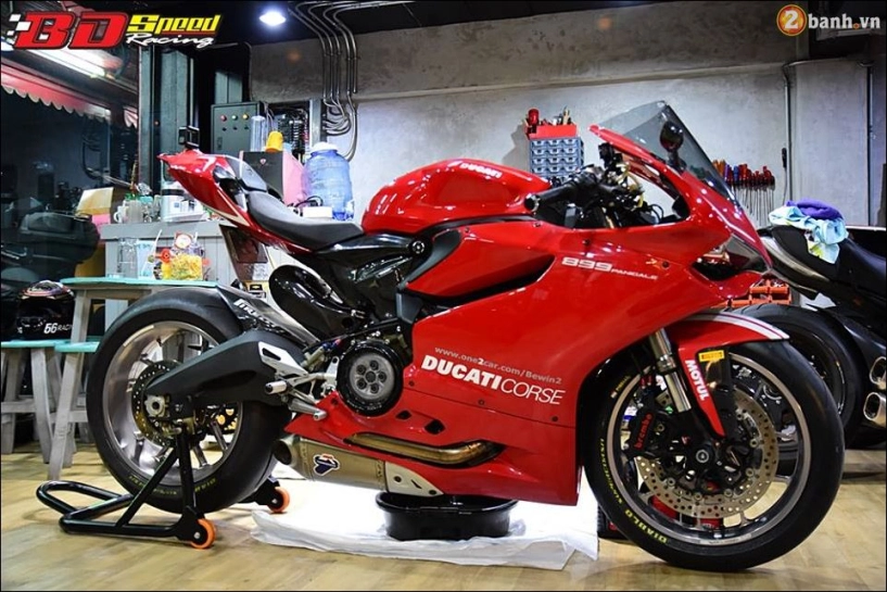 Ducati 899 panigale đẹp hút hồn từ dàn chân siêu nhẹ - 1
