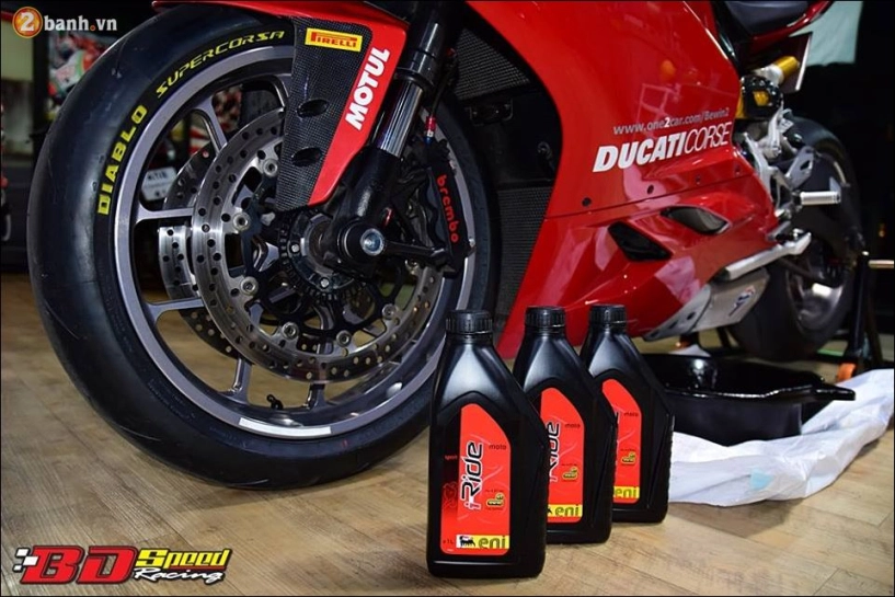 Ducati 899 panigale đẹp hút hồn từ dàn chân siêu nhẹ - 4