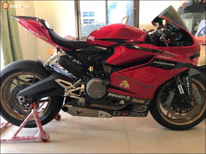 Ducati 899 panigale độ hoàn mỹ qua tem đấu cực chất - 4
