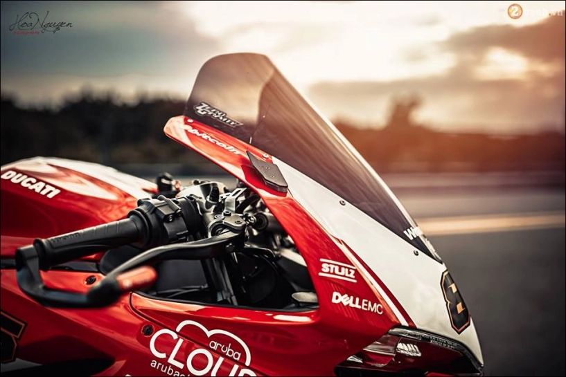 Ducati 959 paniagle lột xác kinh điển trong diện mạo final edition - 4