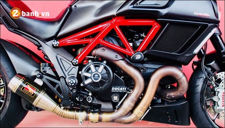 Ducati diavel bản độ tối tân mang tên red carbon facelift - 8