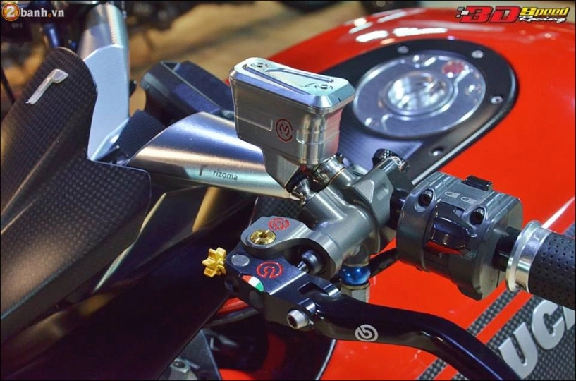 Ducati diavel -choáng ngợp với bản độ quỷ dữ mang tên carbon red - 3