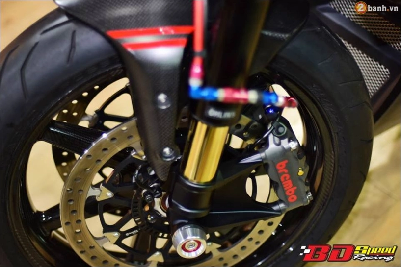 Ducati diavel -choáng ngợp với bản độ quỷ dữ mang tên carbon red - 5