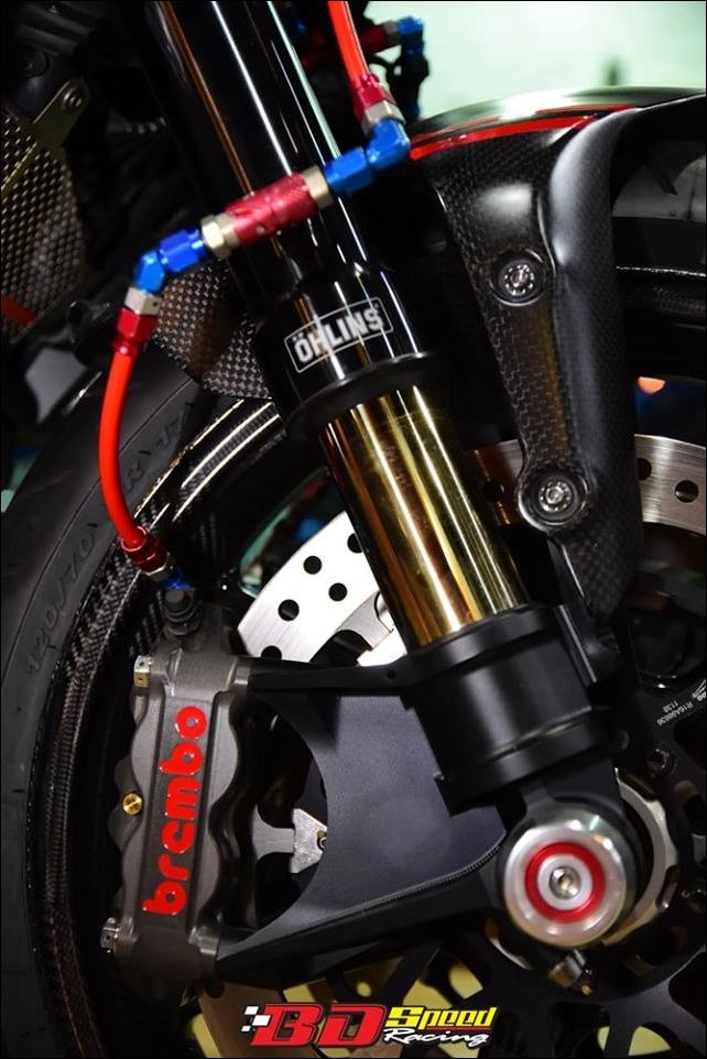 Ducati diavel -choáng ngợp với bản độ quỷ dữ mang tên carbon red - 6