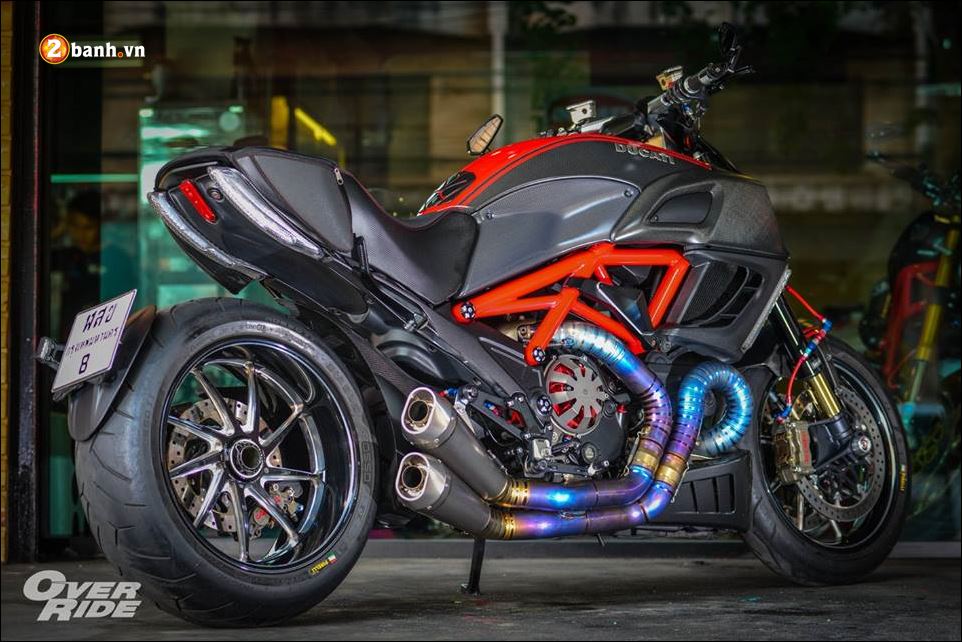 Ducati diavel huyền thoại bóng đêm sự trở lại đầy ma mị - 16