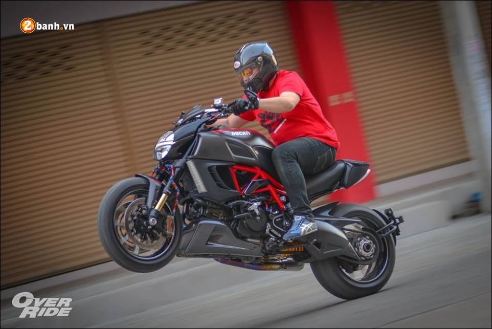 Ducati diavel huyền thoại bóng đêm sự trở lại đầy ma mị - 27