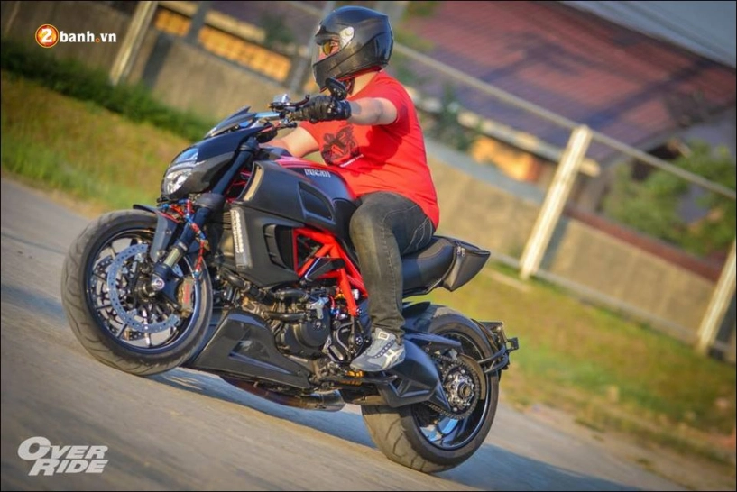 Ducati diavel huyền thoại bóng đêm sự trở lại đầy ma mị - 29