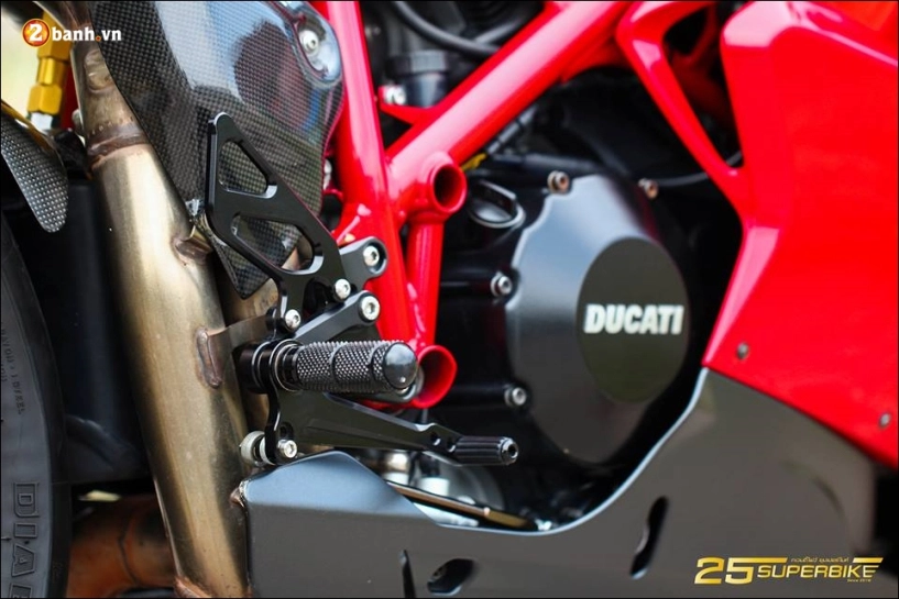 Ducati evo 848 độ ấn tượng với thiết kế truyền thống - 13