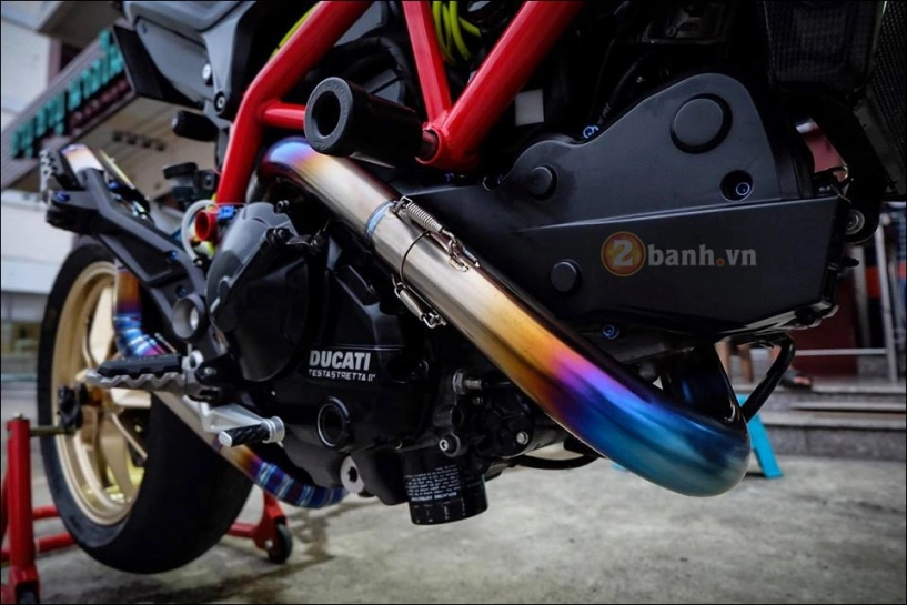 Ducati hypermotard độ đa sắc qua ý tưởng của biker thái - 6