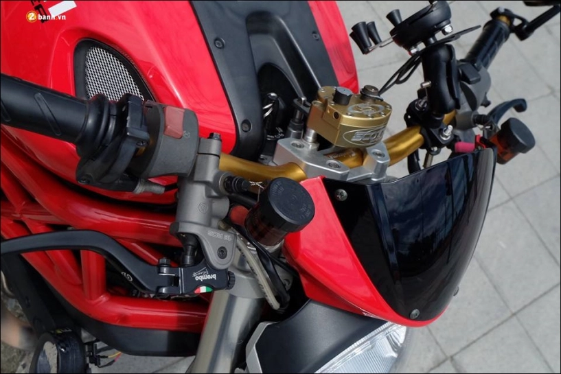 Ducati monster 795 độ kế thừa tinh hoa công nghệ từ anh em quái vật - 1