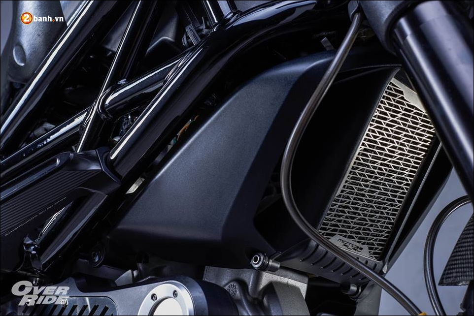 Ducati monster 795 độ tạo bạo cùng ý tưởng black demon - 9