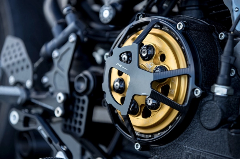 Ducati monster đẹp hút hồn trong bản độ cafe racer - 6