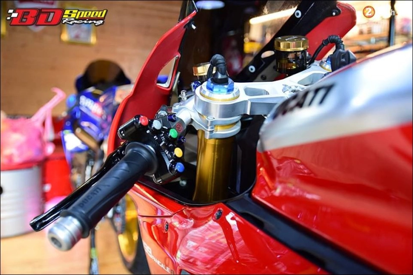 Ducati panigale 1199r đẹp ngây ngất từ option hàng tuyển - 1