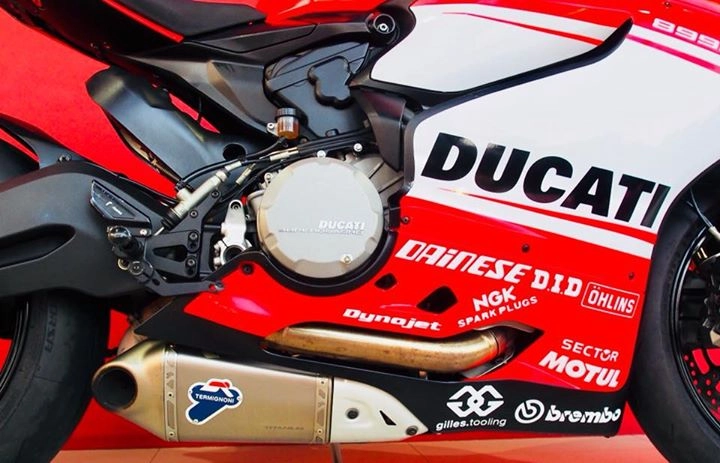 Ducati panigale 899 bản độ chuẩn mực theo hình tượng 1299 superleggera - 8