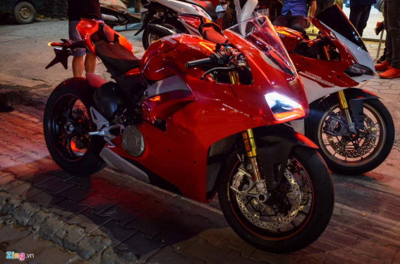 Ducati panigale v4 speciale đổ bộ vn với giá ngất ngưỡng 16 tỷ đồng - 1