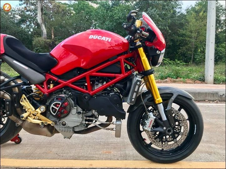 Ducati s4r quái vật cổ đại hồi sinh không tưởng - 5