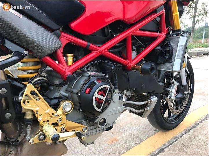 Ducati s4r quái vật cổ đại hồi sinh không tưởng - 7