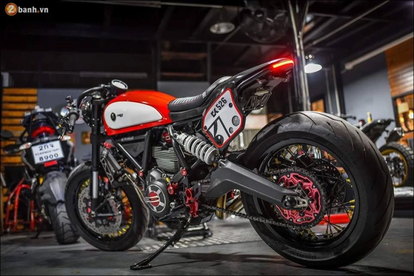 Ducati scrambler cafe racer quái vật hình thành tại xưởng độ mugello - 1