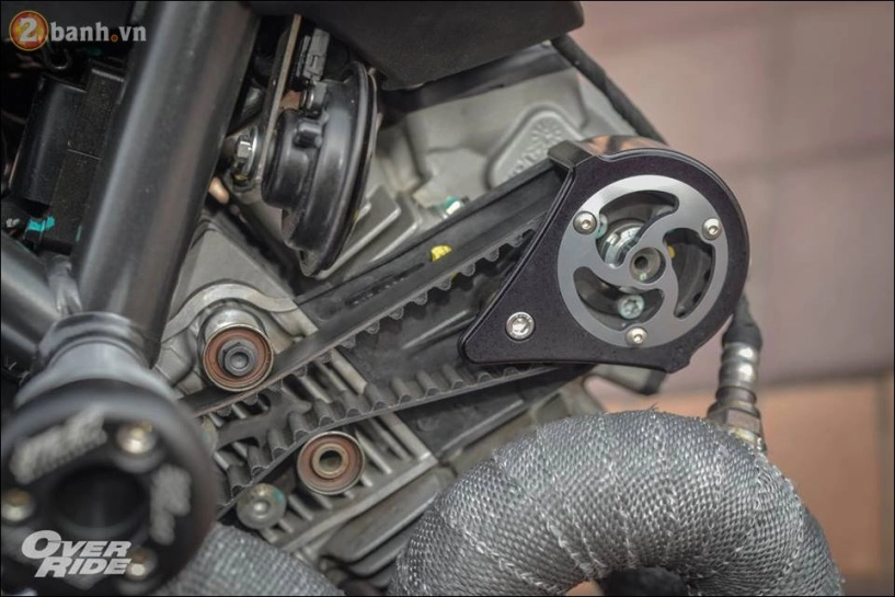 Ducati scrambler đầy táo bạo qua morden tracker - 20