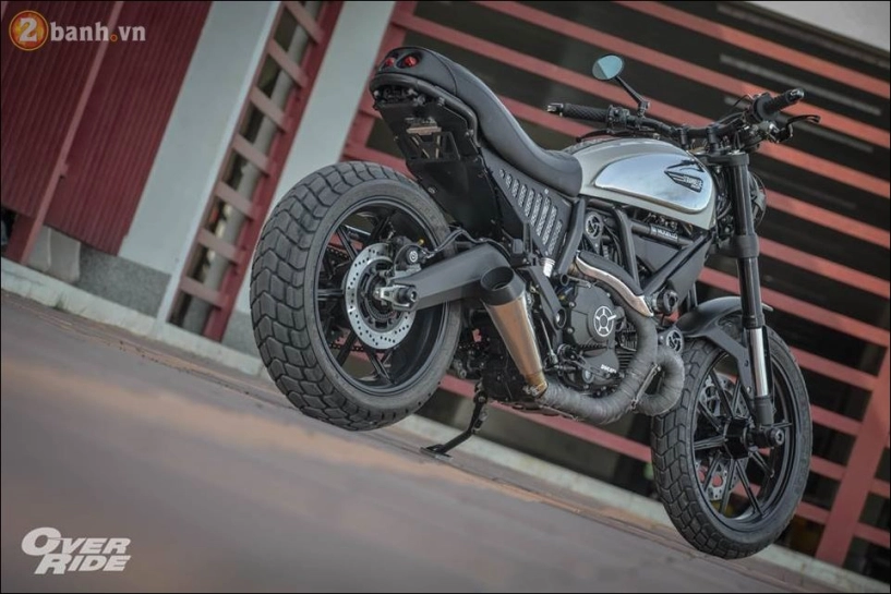 Ducati scrambler đầy táo bạo qua morden tracker - 25