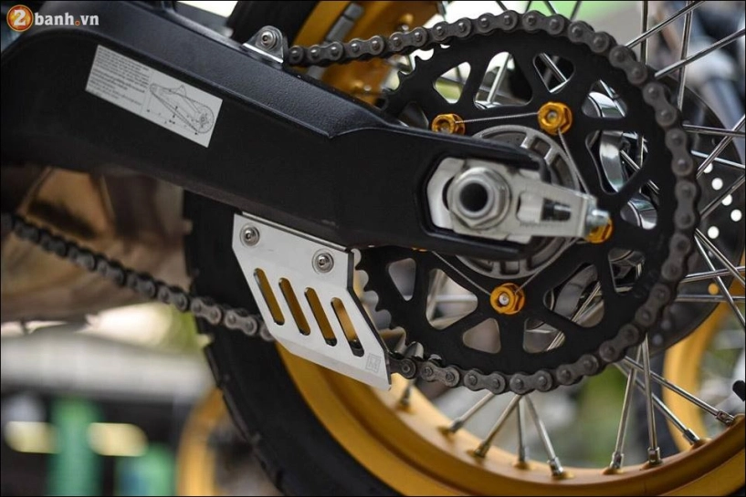 Ducati scrambler desert sled đẹp mê ly qua tay độ mugello danh tiếng - 10