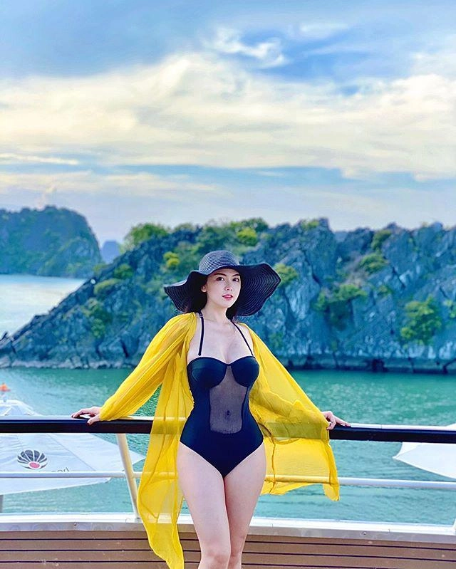 Đụng bikini khoét hông cao chót vót với ngọc trinh gái xinh dậy sóng với hình xăm ở vòng ba - 6