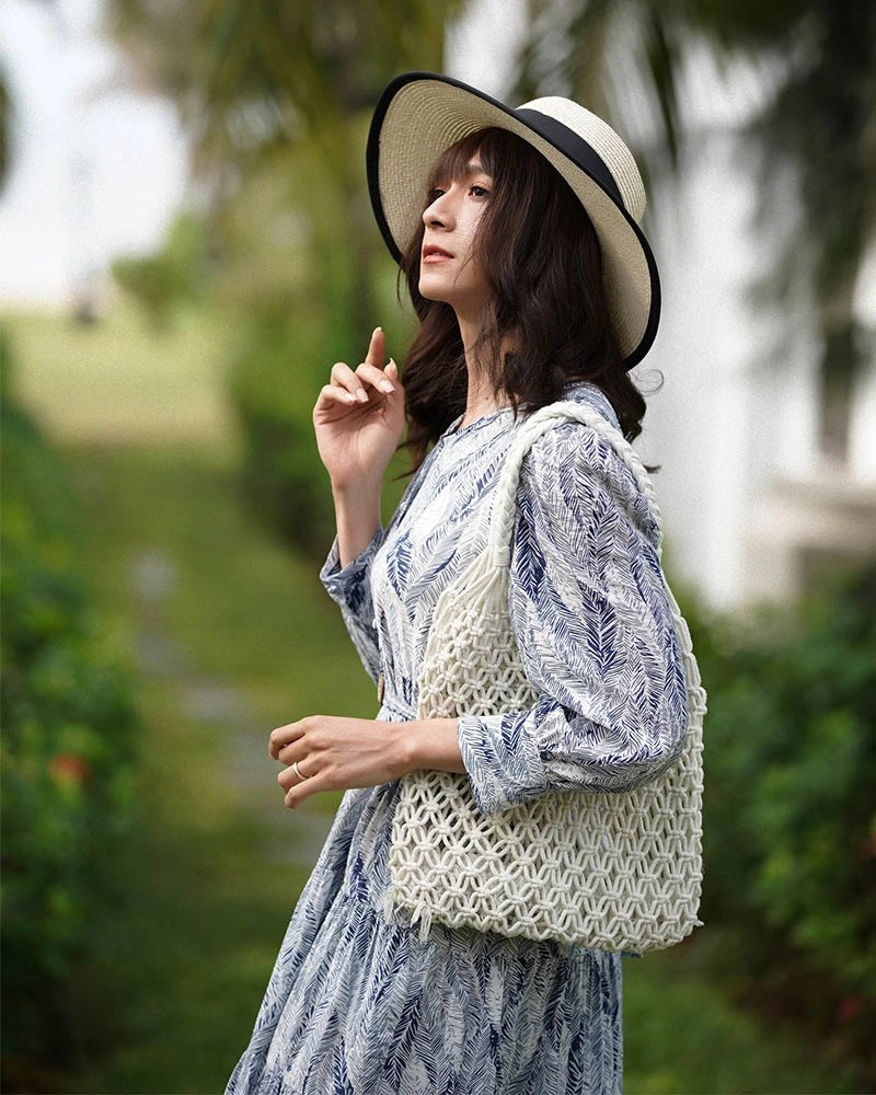 đứng hình trước thời trang giả gái của ngô kiến huy mặc style công sở lấn át phái đẹp - 4
