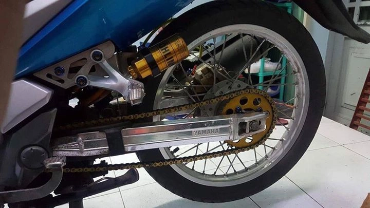 Exciter 135cc với phong cách độ hack não không giống ai - 5