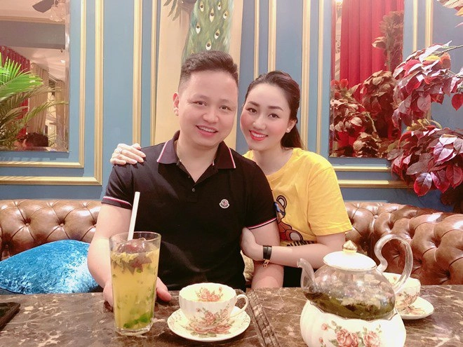 Gái xinh nghe lời mẹ lấy chồng giàu hải dương đẻ con xong thay đổi sở thích theo chồng - 2