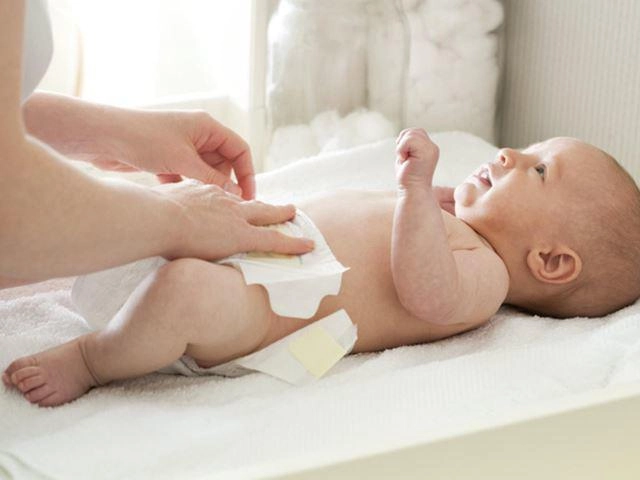 Giãn ruột ở trẻ sơ sinh và những vấn đề mẹ không nên bỏ qua - 2