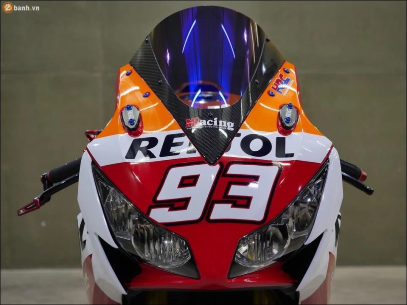 Honda cbr1000rr repsol superbike hàng đầu đến từ đất nước nhật bản - 1