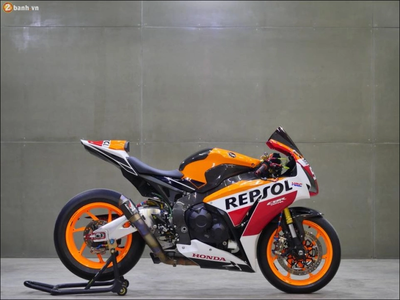 Honda cbr1000rr repsol superbike hàng đầu đến từ đất nước nhật bản - 7