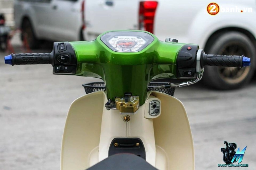 Honda cub fi độ đẹp như mơ với loạt đồ chơi hiệu - 4