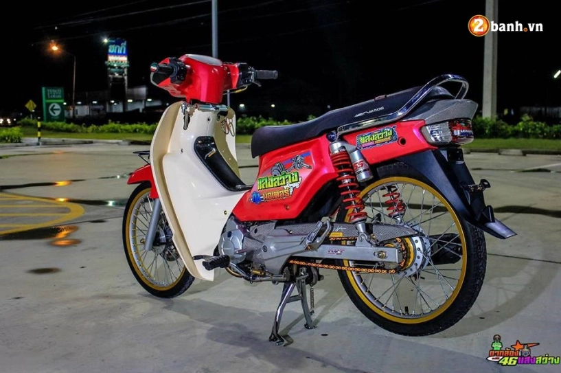 Honda cub fi độ đẹp vi diệu dưới màn đêm huyền ảo - 8