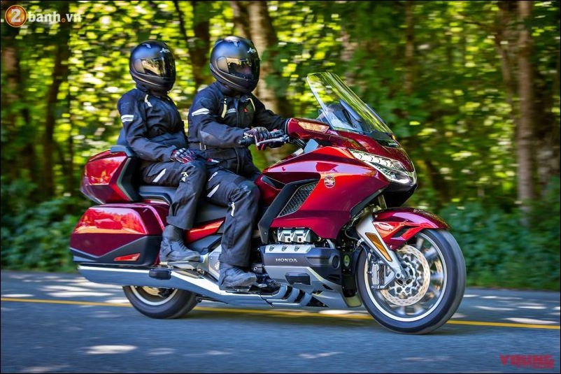 Honda goldwing- lịch sử phát triển để đứng vững vị thế hàng đầu - 10