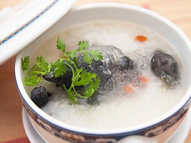 Hướng dẫn cách nấu cháo gà ác hạt sen cho bé ăn dặm - 7