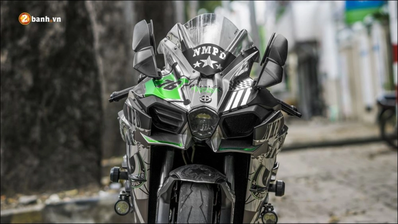 Kawasaki h2 cỗ máy tốc độ phô diễn trang phục police hoành tráng - 3