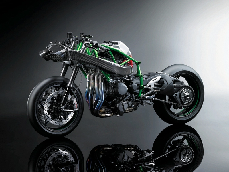 Kawasaki h2 supercharged thử nghiệm với tốc độ đáng nể - 3