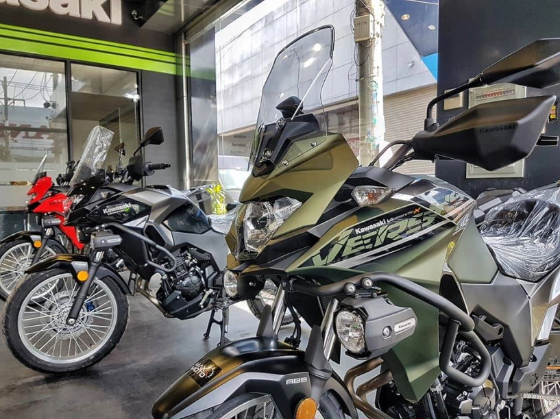 Kawasaki versys x300 2018 về việt nam giá 169 triệu đồng - 1