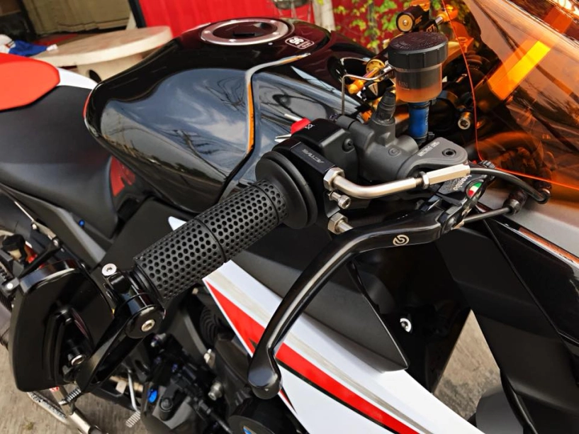 Kawasaki z1000 hồi sinh một huyền thoại nakedbike đường phố - 5