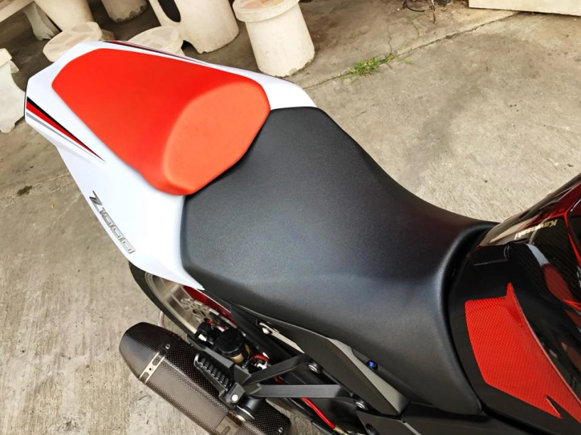 Kawasaki z1000 hồi sinh một huyền thoại nakedbike đường phố - 8