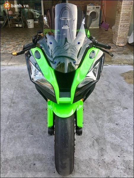 Kawasaki zx_10r nâng cấp hoàn hảo qua nhiều option hàng hiệu - 2