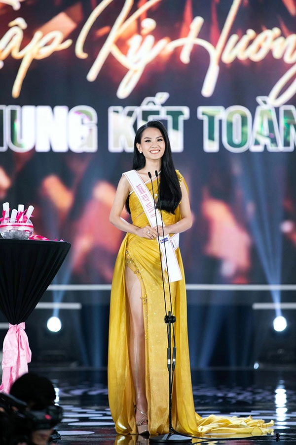 Kis22 đồng hành cùng hhvn 2020 tại đêm ck - sự thăng hoa của nhan sắc và lòng nhân ái - 2