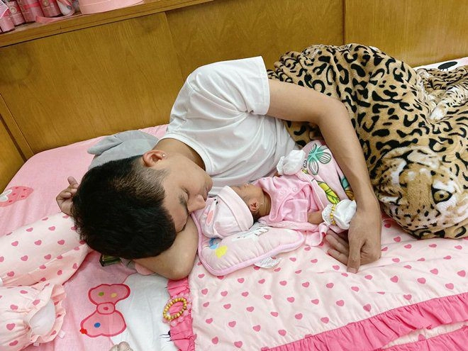 Lấy chồng bán bún đậu vợ mạc văn khoa làm tiệc đầy tháng cho con nhìn kỹ cực hoành tráng - 8