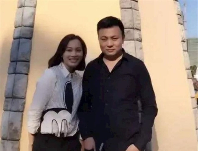 Lấy chồng đẹp mẹ trẻ chửa 7 lần vì tiếc giống tốt giờ nhìn 7 đứa trẻ thì câm nín - 1