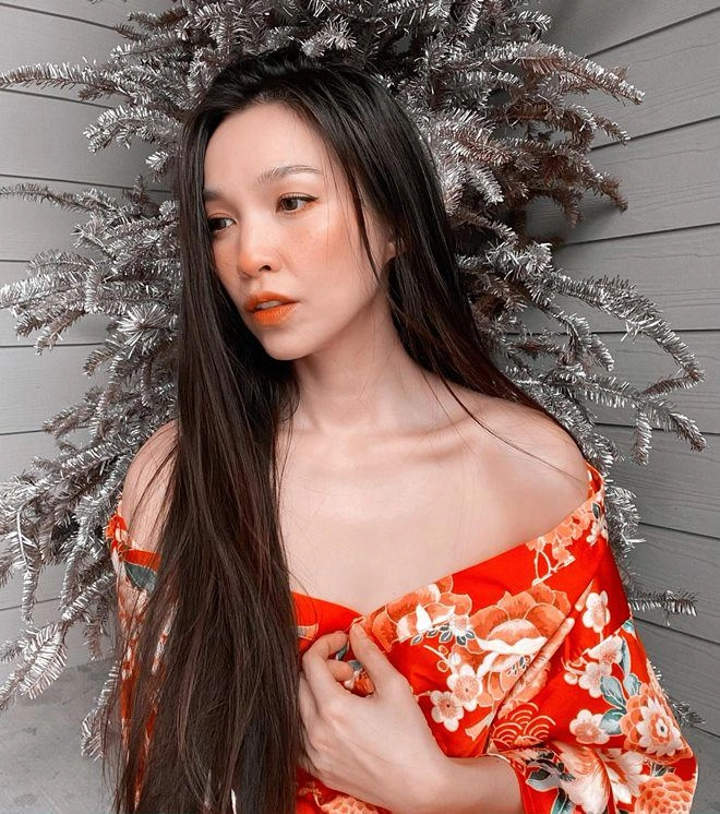 Mẹ u40 vừa trẻ vừa xinh hơn con gái 21 tuổi nhưng khó đoán ai là mẹ ai là con - 11