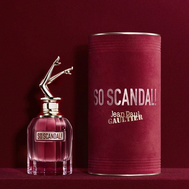 Muốn biết hương vị của sự cám dỗ khám phá chai nước hoa so scandal đang nổi đình đám - 4